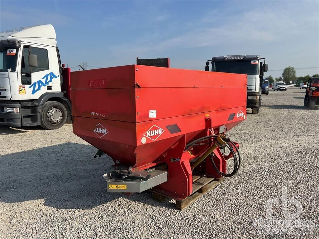 Kuhn MDS1131 礦物撒布機
