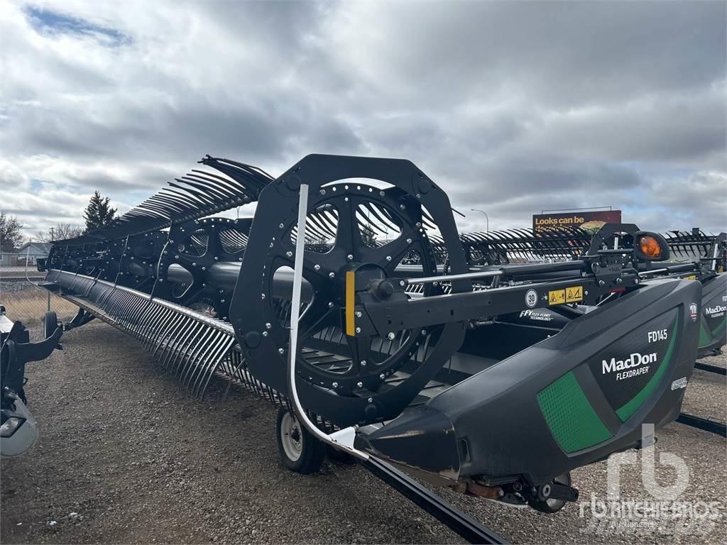 MacDon FD145 聯合收割機頭