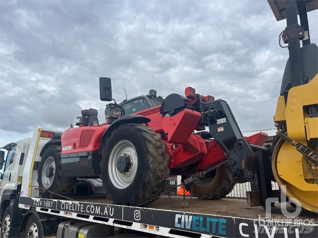 Manitou MTX1030 伸縮臂操作車