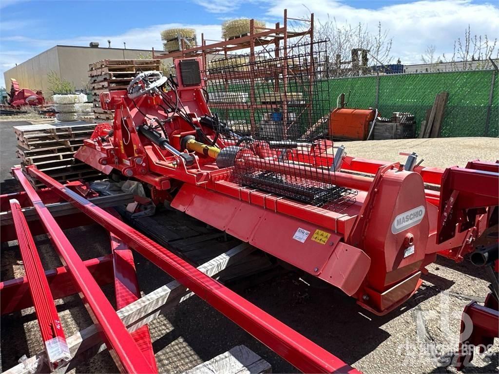 Maschio 570 雙輪曳引機與耕耘機