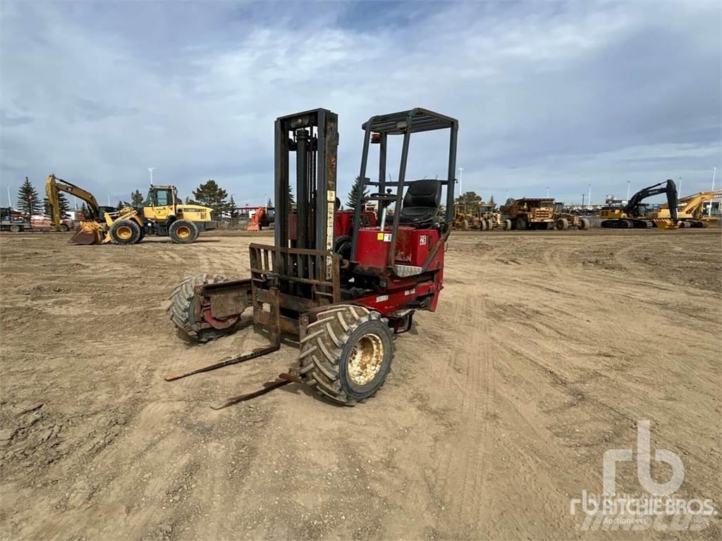 Moffett M5000 越野車