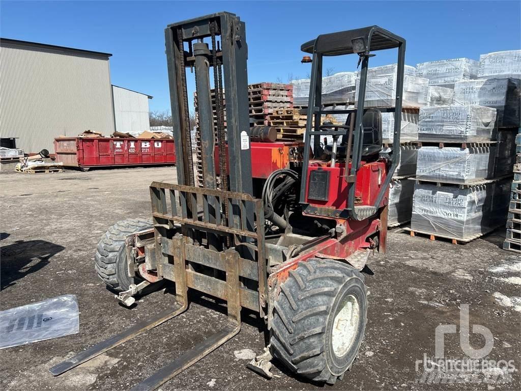 Moffett M5000 越野車