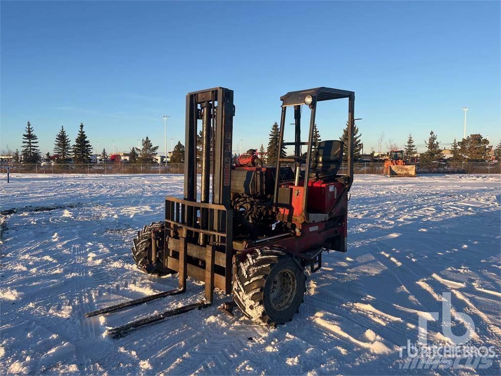 Moffett M5500 越野車
