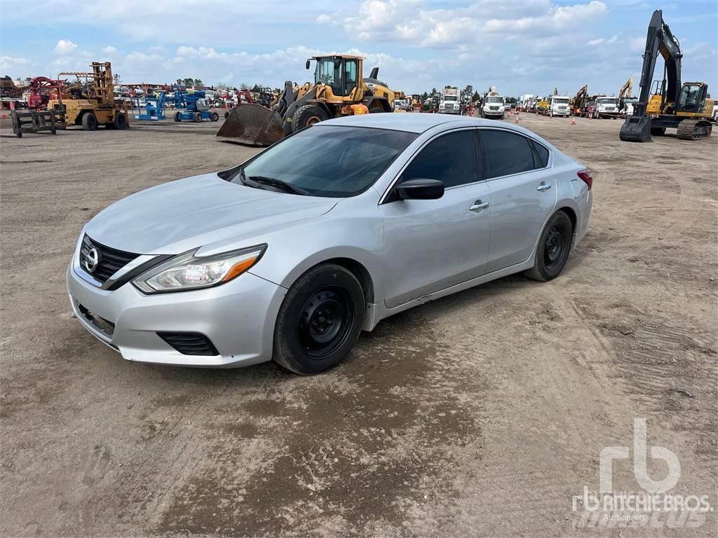 Nissan ALTIMA 汽車