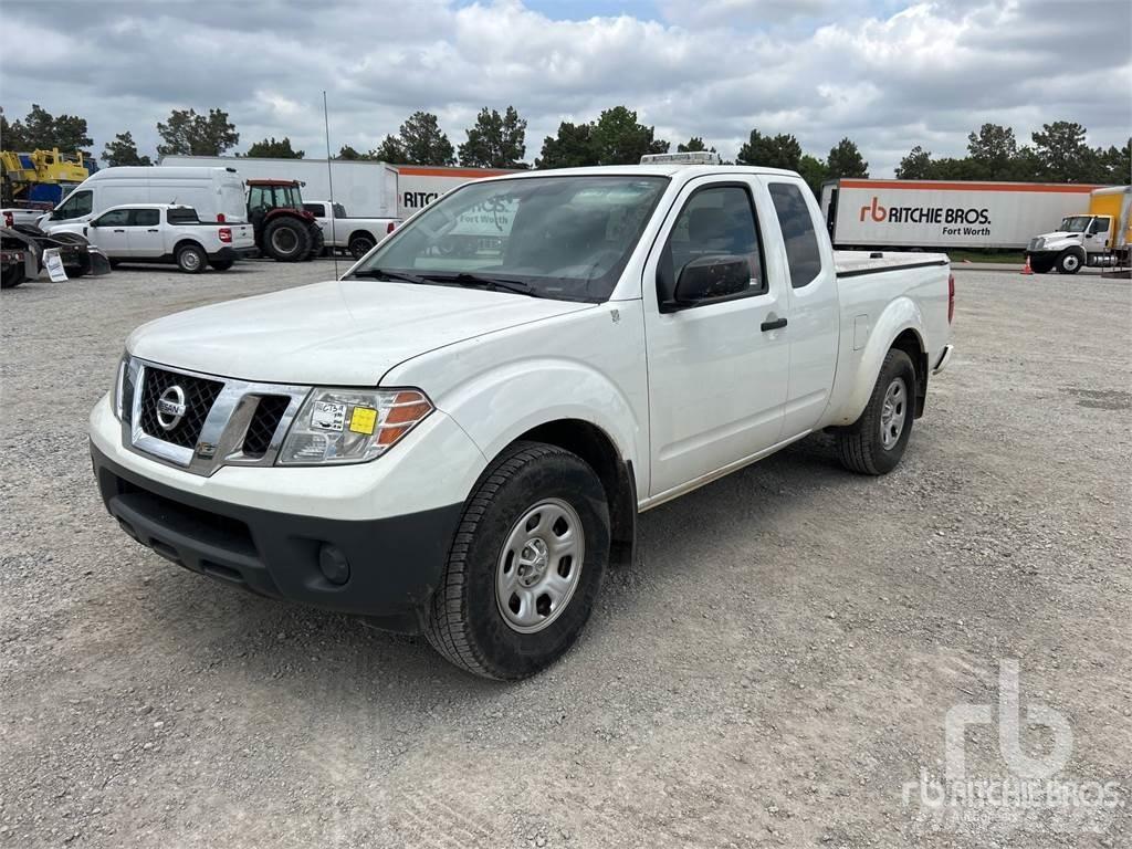 Nissan FRONTIER 皮卡.傳統半斗卡車/側卸板
