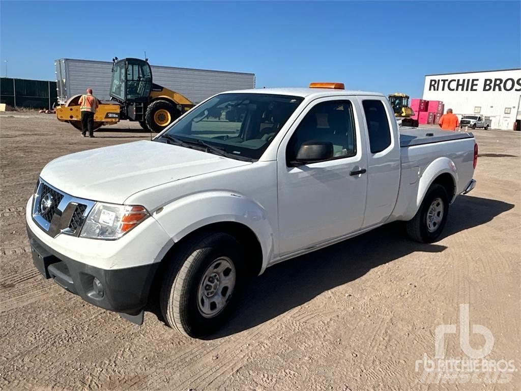Nissan FRONTIER 皮卡.傳統半斗卡車/側卸板