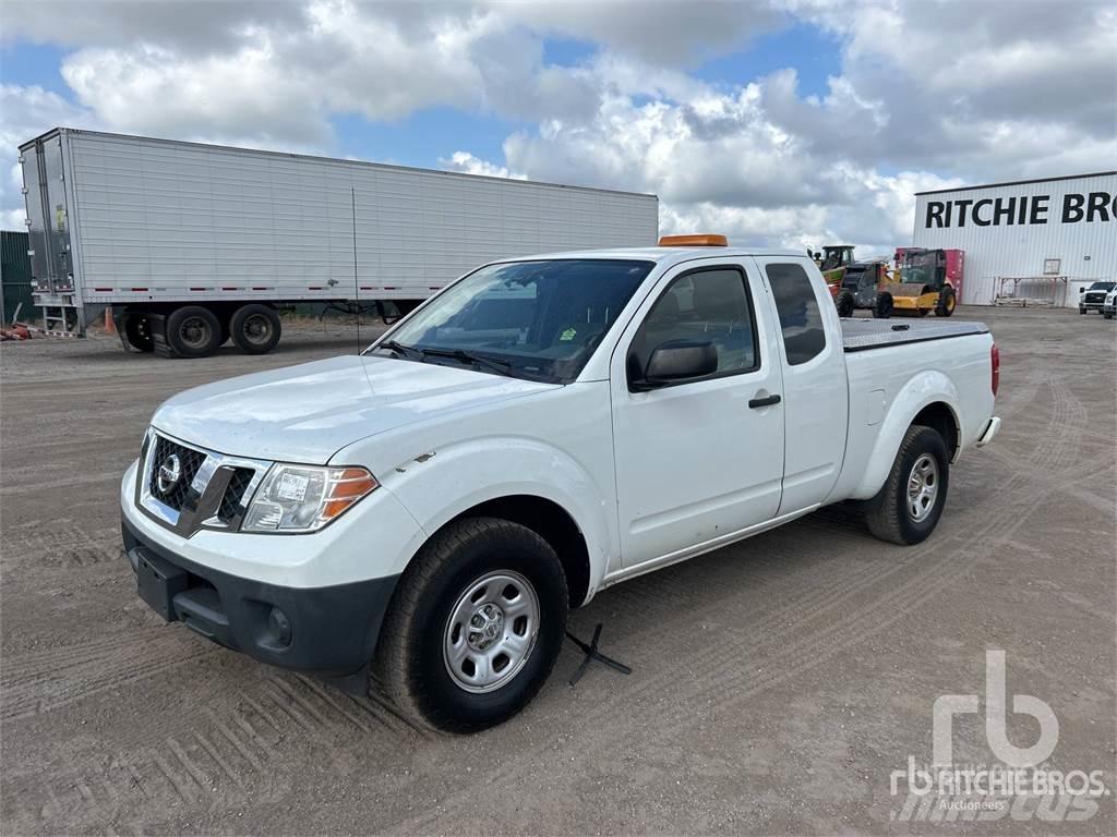 Nissan FRONTIER 皮卡.傳統半斗卡車/側卸板
