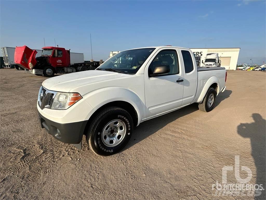 Nissan FRONTIER 皮卡.傳統半斗卡車/側卸板