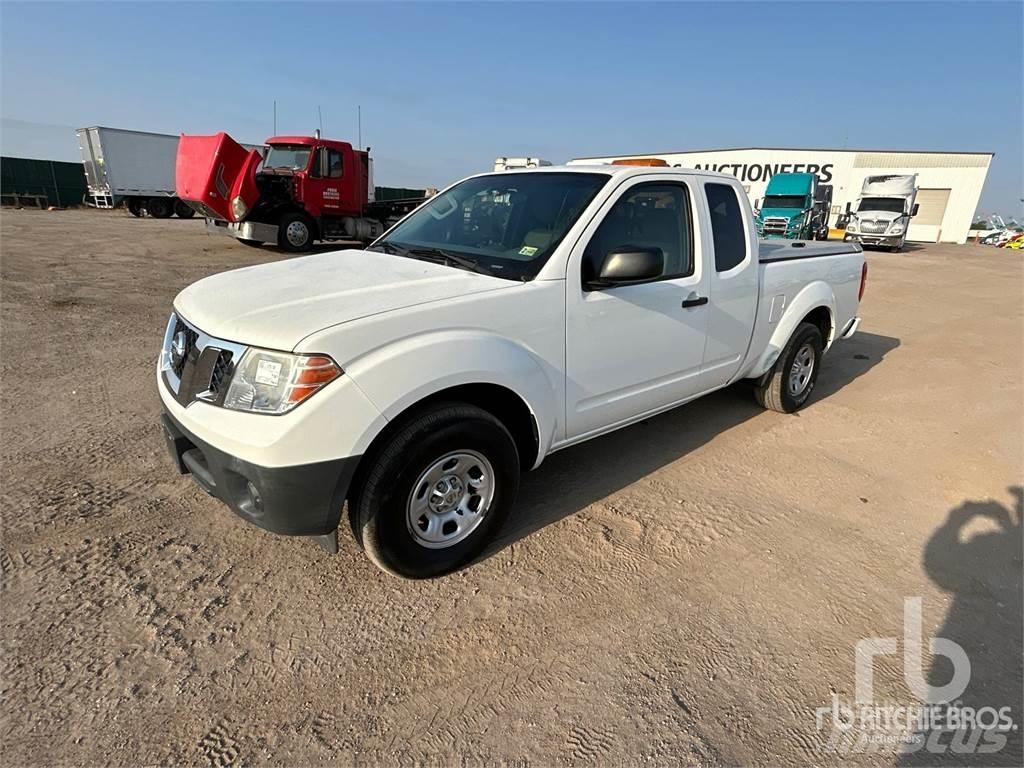 Nissan FRONTIER 皮卡.傳統半斗卡車/側卸板