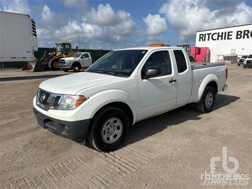 Nissan FRONTIER 皮卡.傳統半斗卡車/側卸板