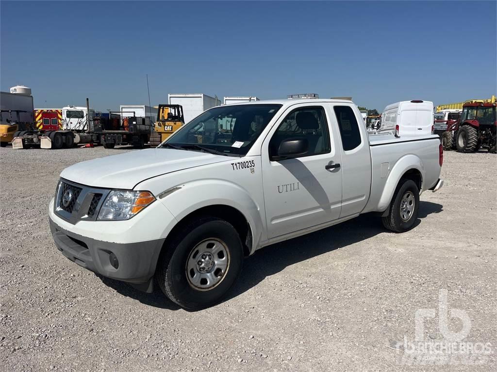 Nissan FRONTIER 皮卡.傳統半斗卡車/側卸板