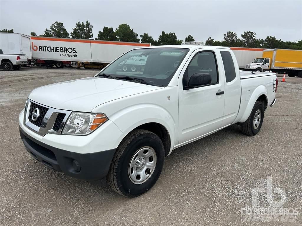 Nissan FRONTIER 皮卡.傳統半斗卡車/側卸板