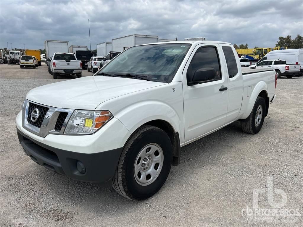 Nissan FRONTIER 皮卡.傳統半斗卡車/側卸板