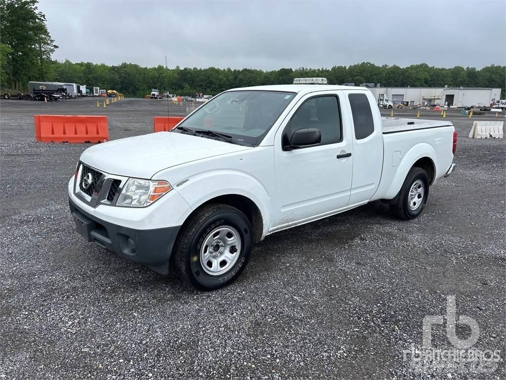 Nissan FRONTIER 皮卡.傳統半斗卡車/側卸板
