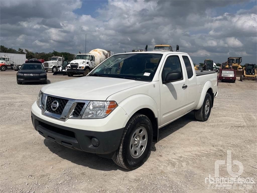 Nissan FRONTIER 皮卡.傳統半斗卡車/側卸板