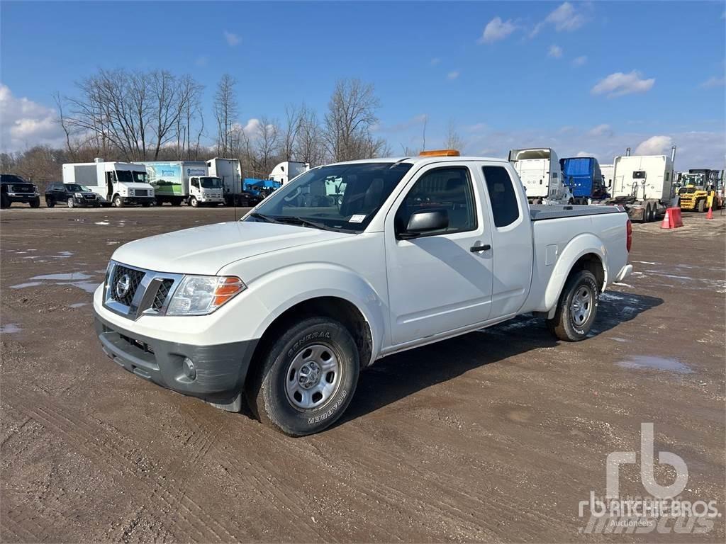 Nissan FRONTIER 皮卡.傳統半斗卡車/側卸板