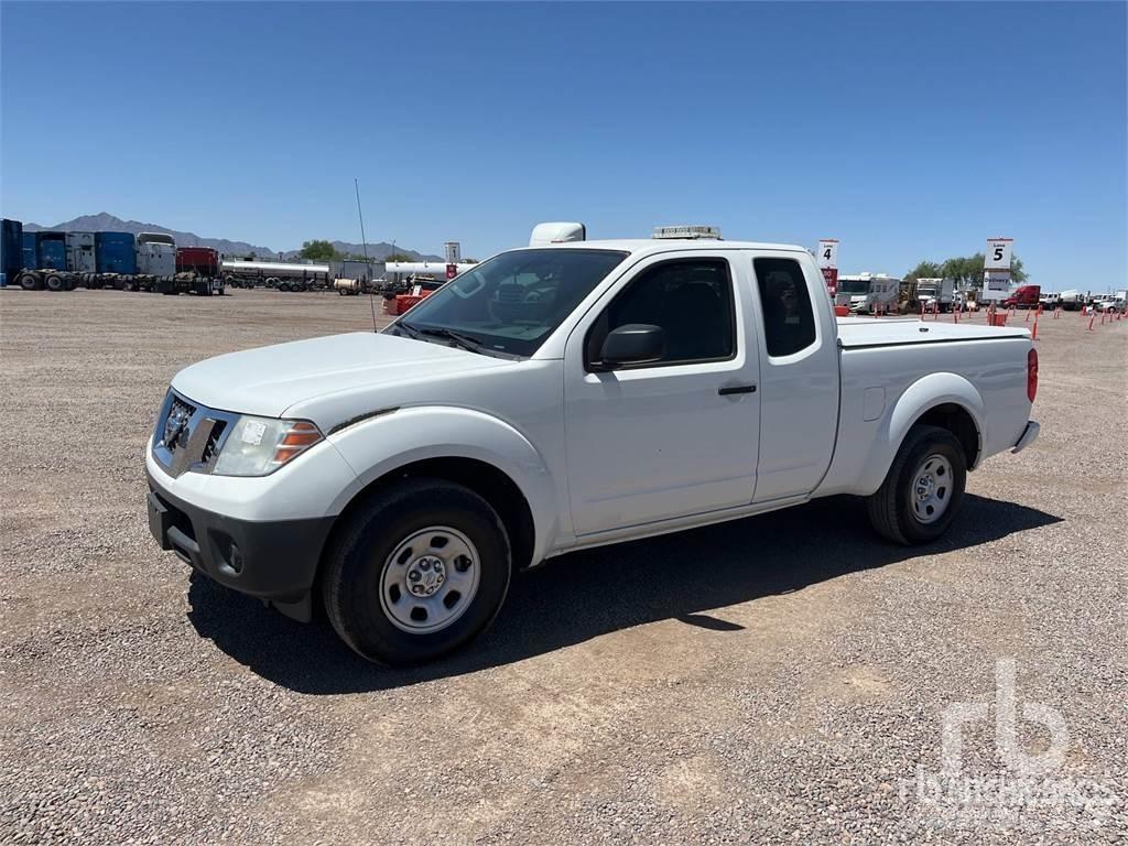 Nissan FRONTIER 皮卡.傳統半斗卡車/側卸板
