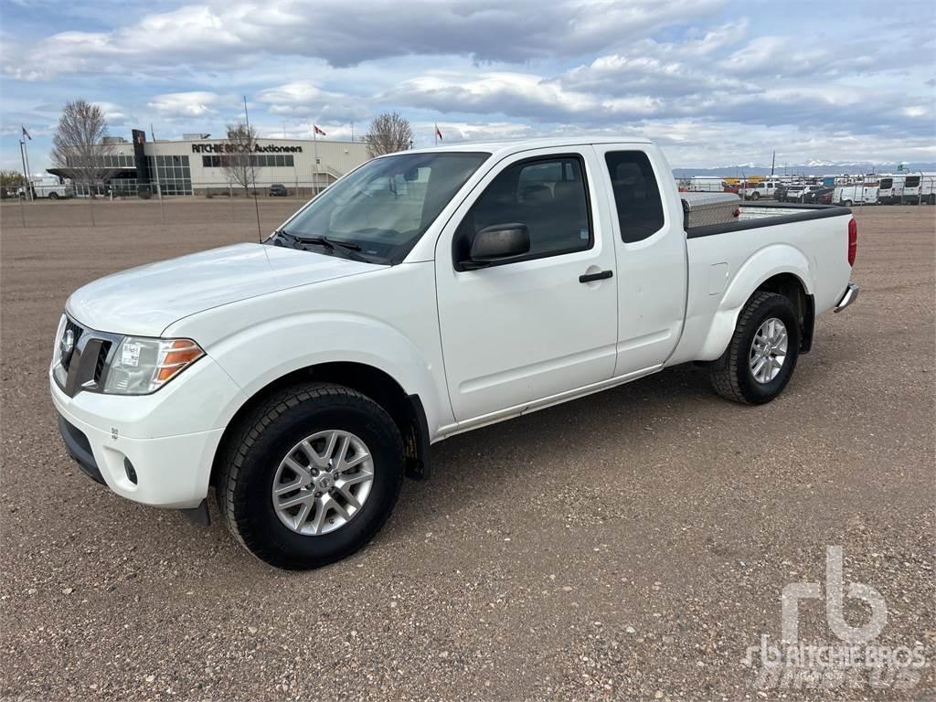 Nissan FRONTIER 皮卡.傳統半斗卡車/側卸板