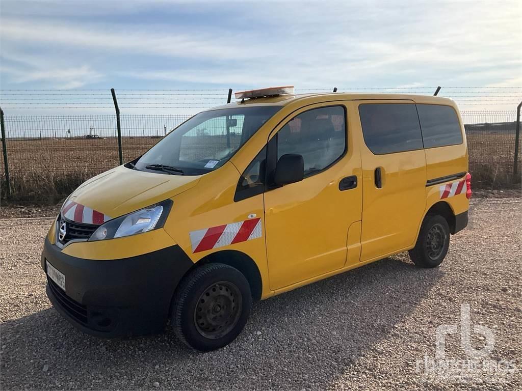 Nissan NV200 廂式貨物運輸車
