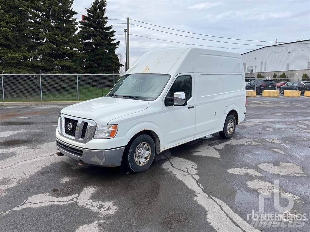 Nissan NV2500 溫控卡車