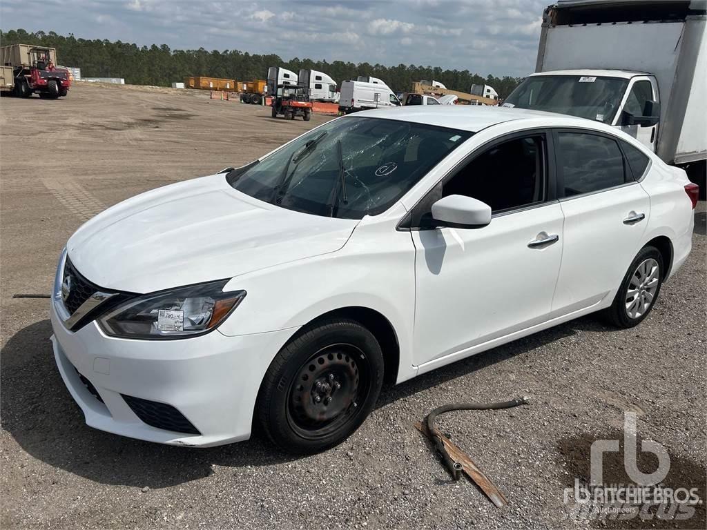 Nissan SENTRA 汽車