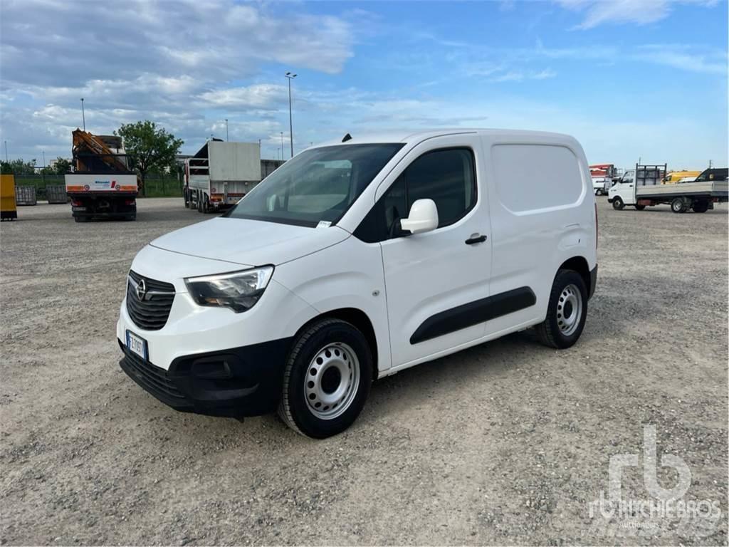 Opel COMBO 廂式貨物運輸車