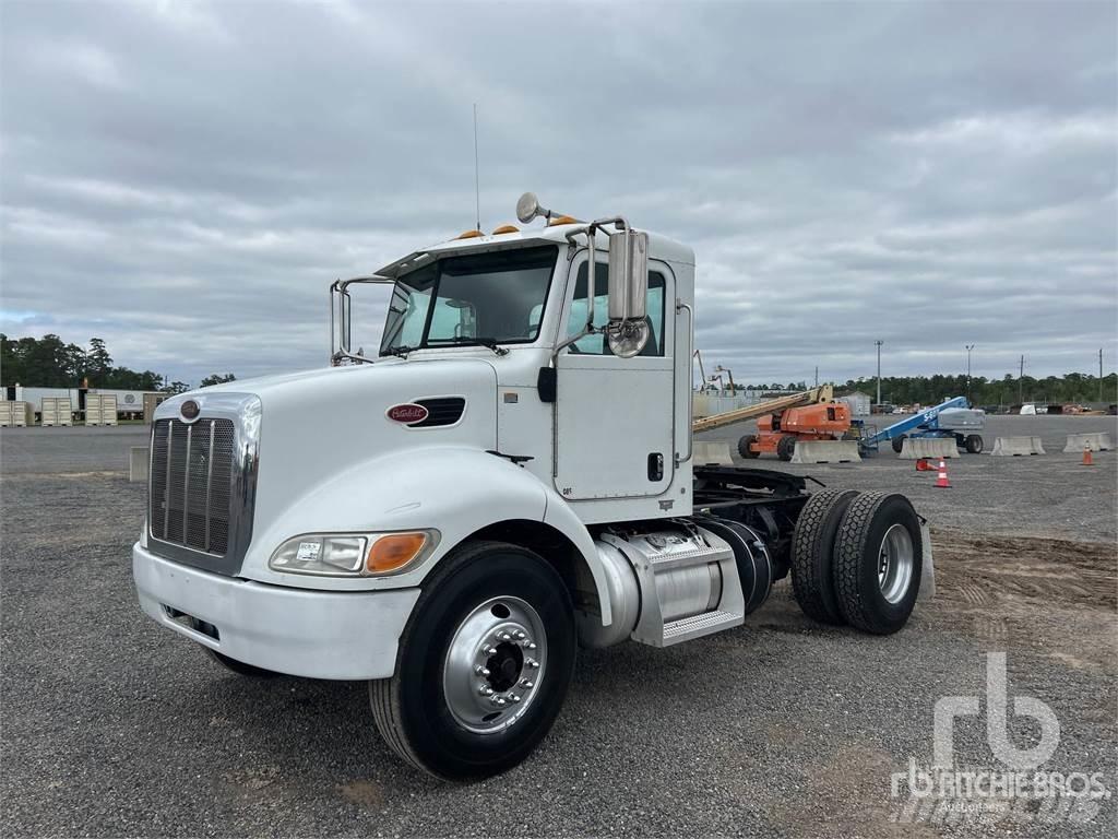 Peterbilt 337 曳引機組件