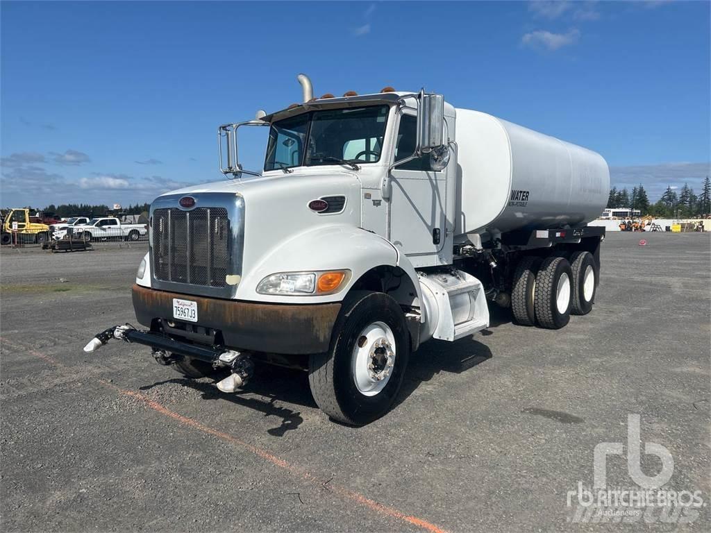 Peterbilt 348 水車