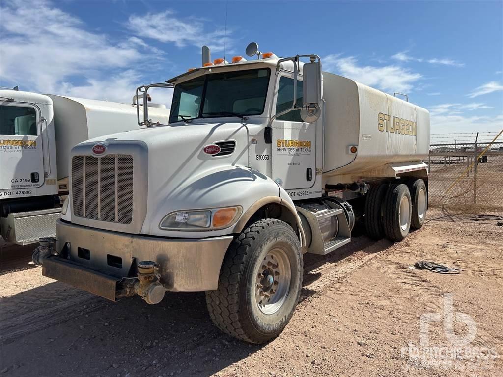 Peterbilt 348 水車