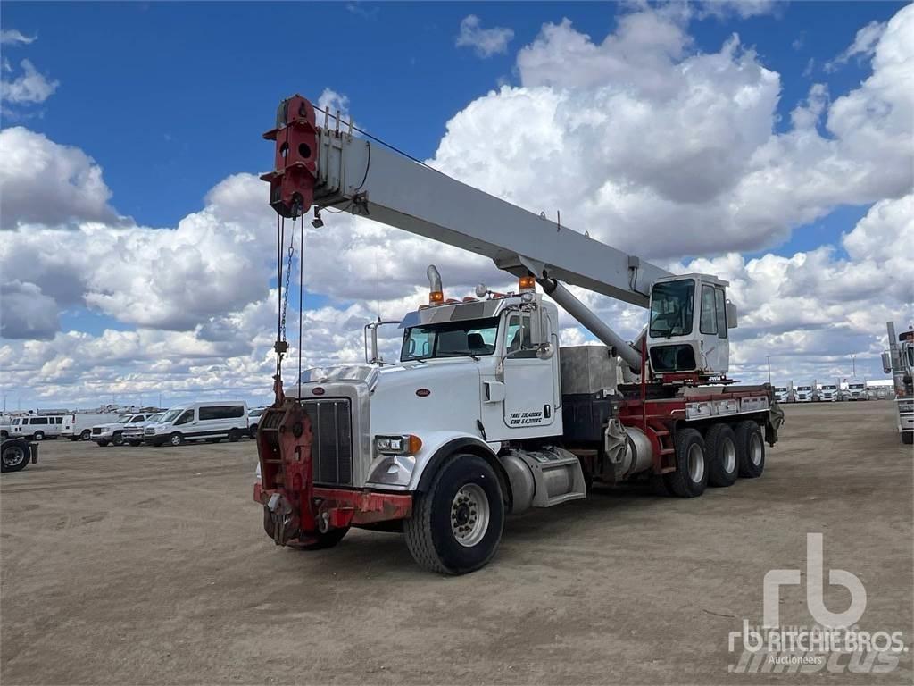 Peterbilt 367 起重機卡車