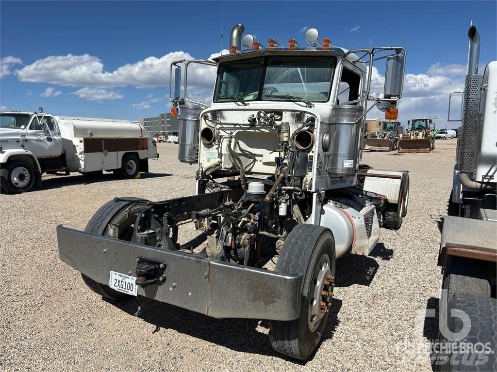 Peterbilt 367 曳引機組件