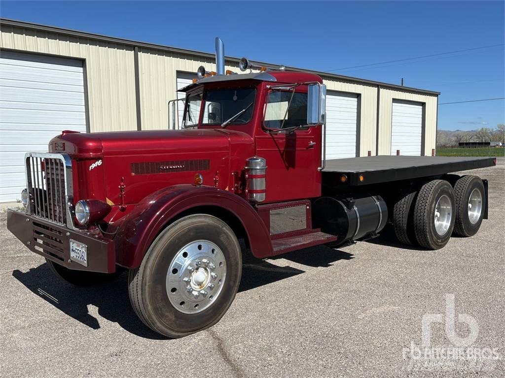 Peterbilt 380 平板式/側卸式卡車