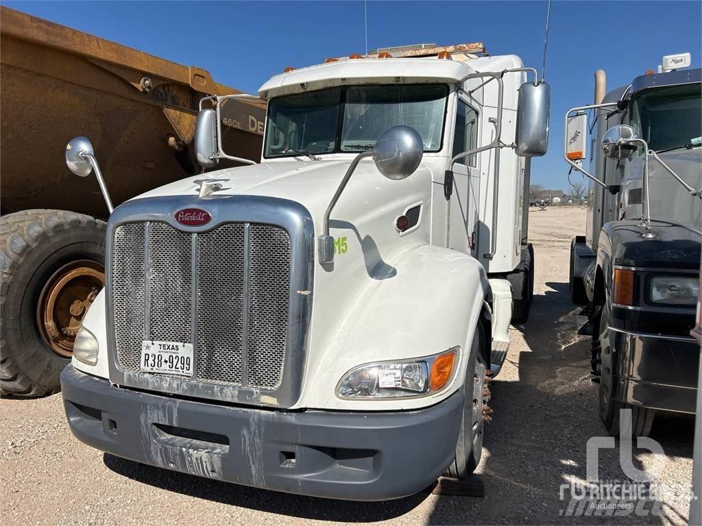 Peterbilt 386 曳引機組件
