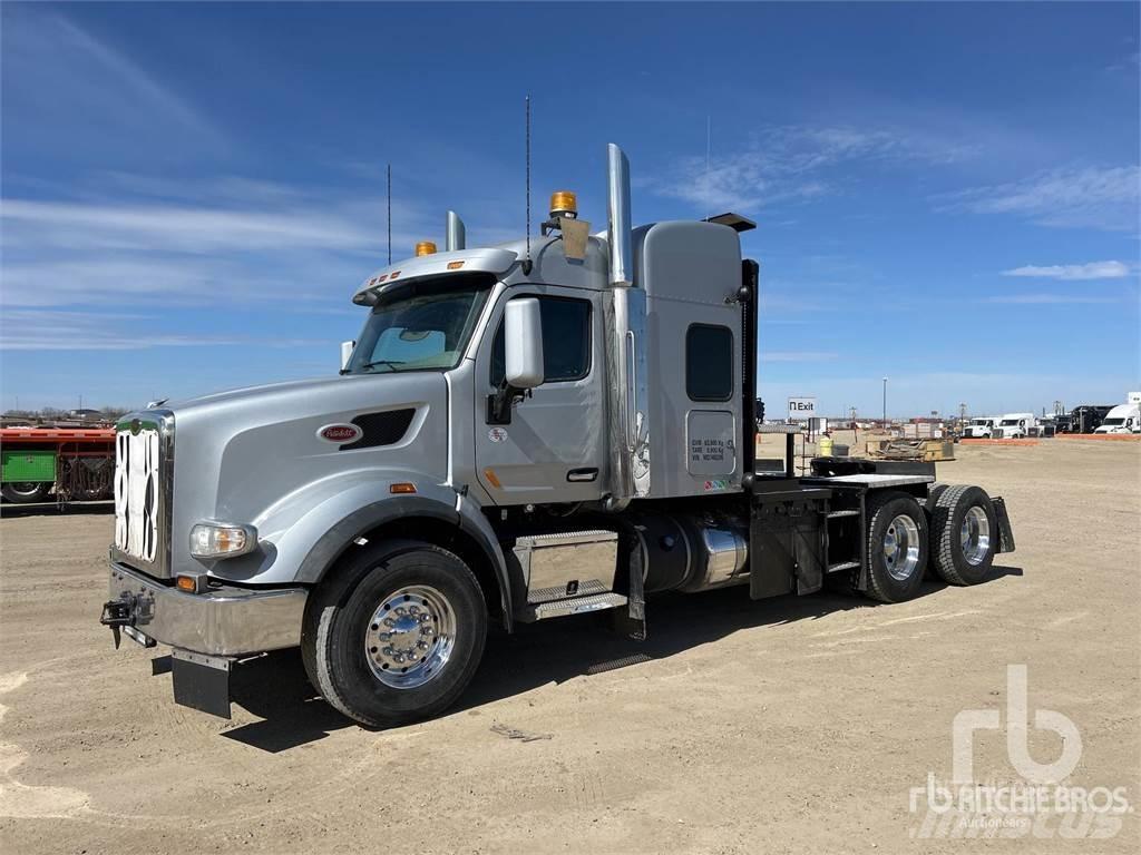 Peterbilt 567 平板 / 絞盤 卡車
