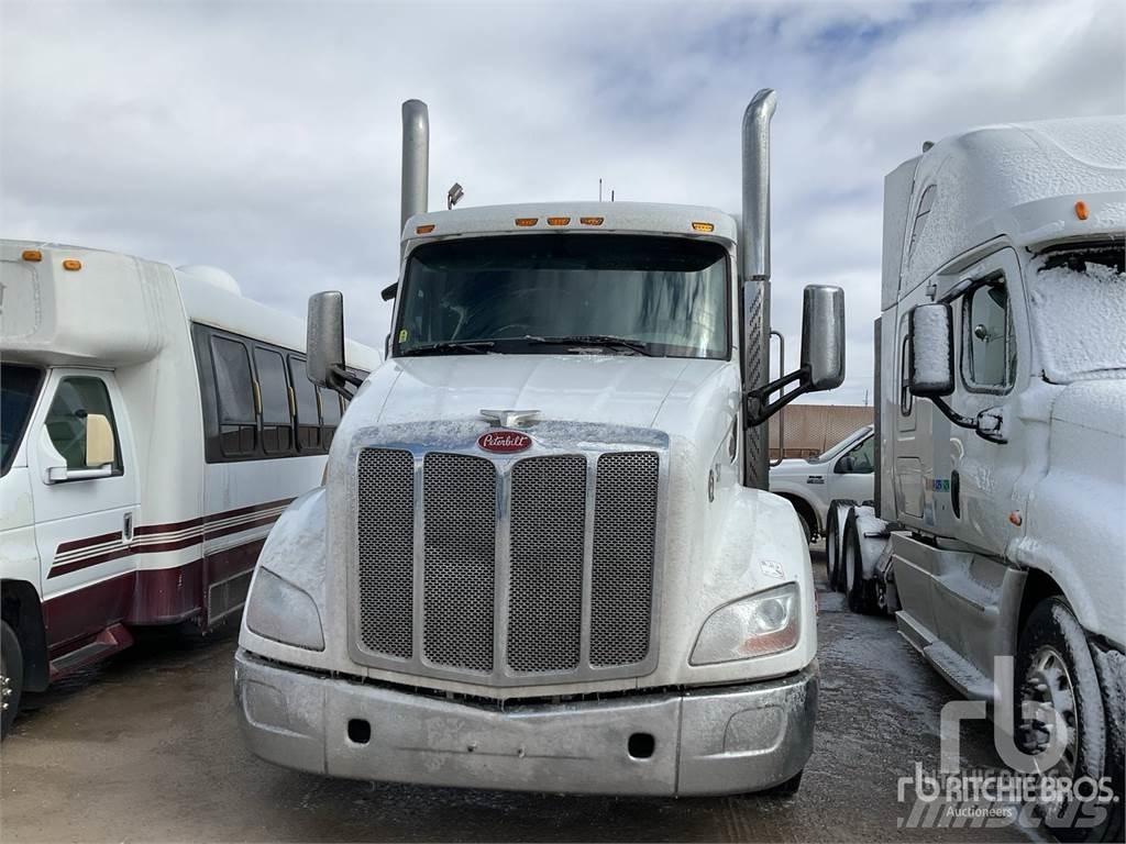 Peterbilt 579 曳引機組件