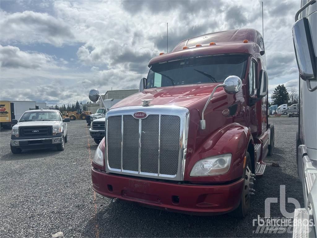 Peterbilt 587 曳引機組件