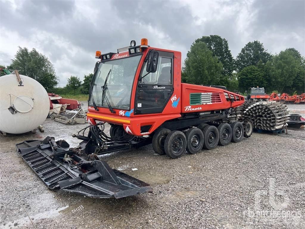 Prinoth T4S 鏟雪車