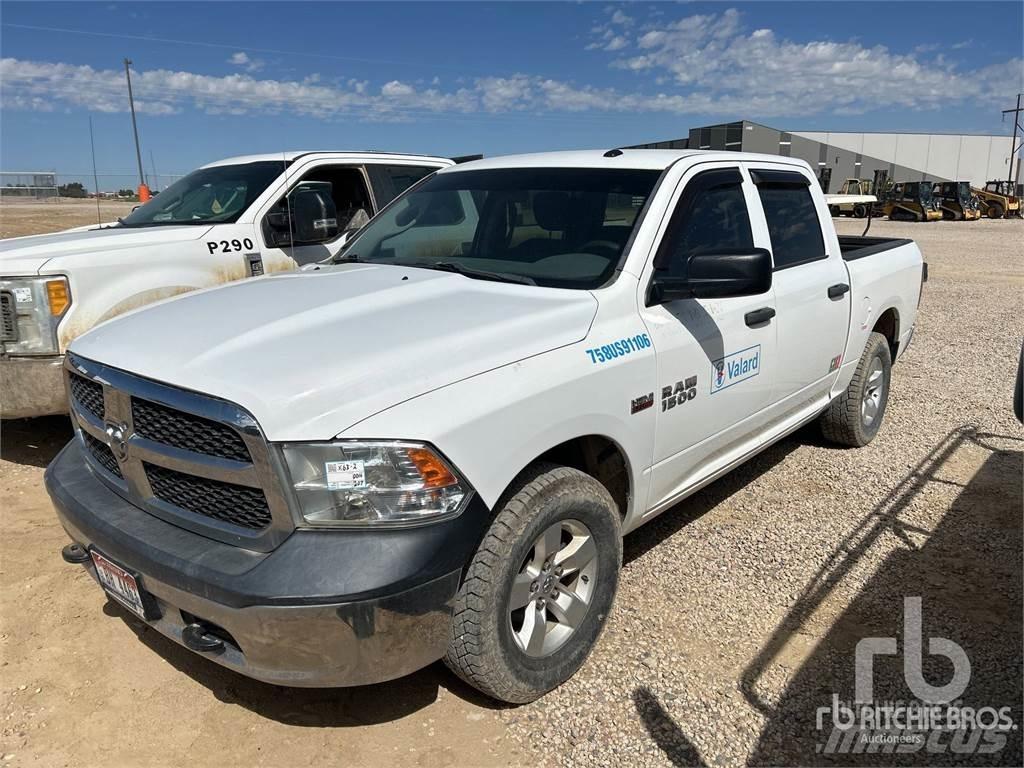 RAM 1500 皮卡.傳統半斗卡車/側卸板