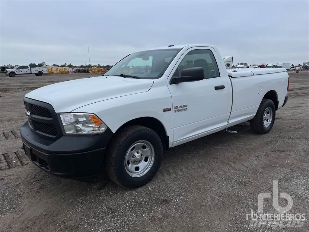 RAM 1500 皮卡.傳統半斗卡車/側卸板