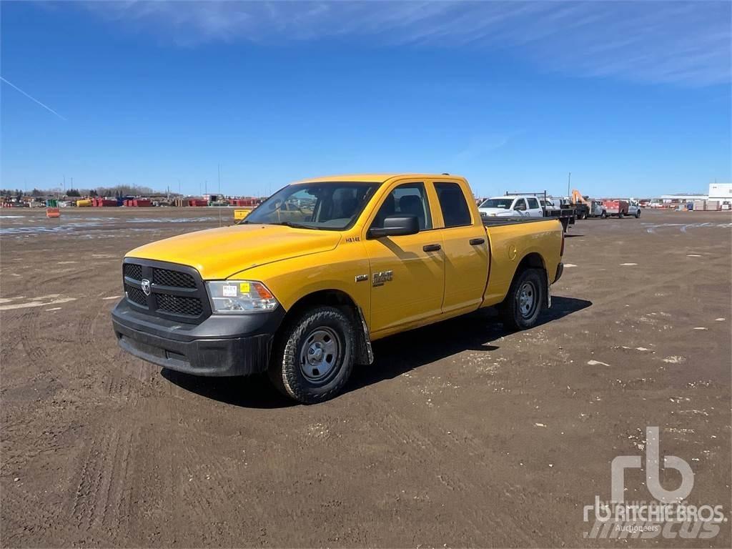 RAM 1500 皮卡.傳統半斗卡車/側卸板