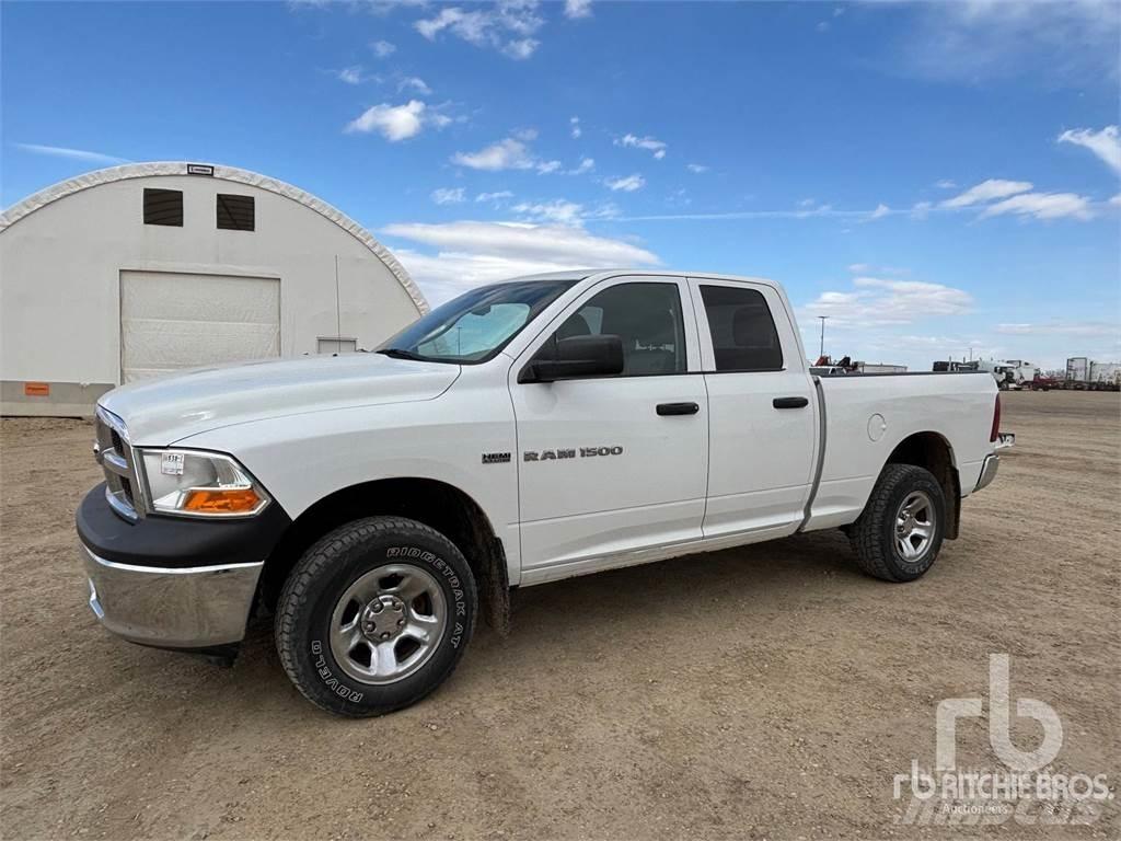 RAM 1500 皮卡.傳統半斗卡車/側卸板