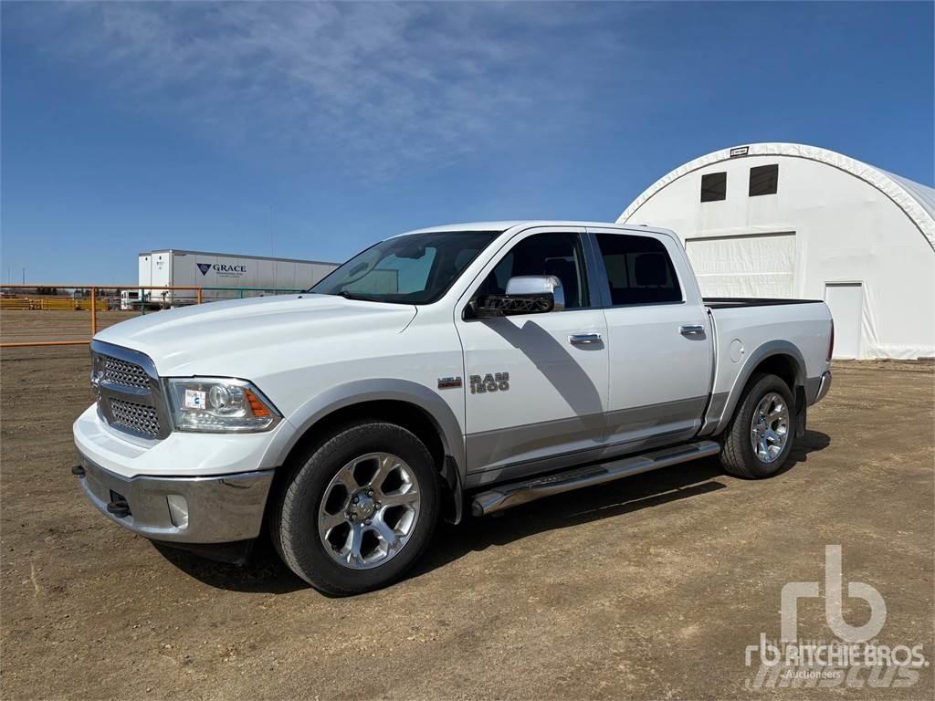 RAM 1500 皮卡.傳統半斗卡車/側卸板