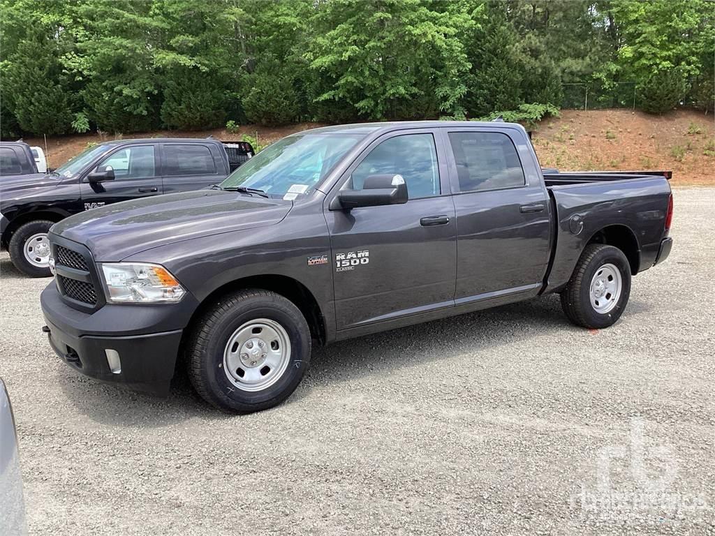 RAM 1500 皮卡.傳統半斗卡車/側卸板