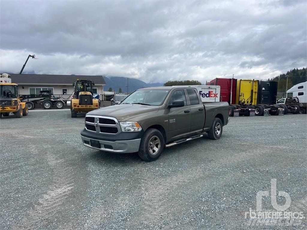 RAM 1500 皮卡.傳統半斗卡車/側卸板