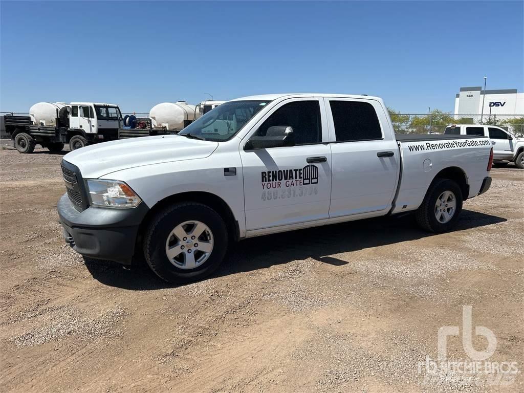 RAM 1500 皮卡.傳統半斗卡車/側卸板