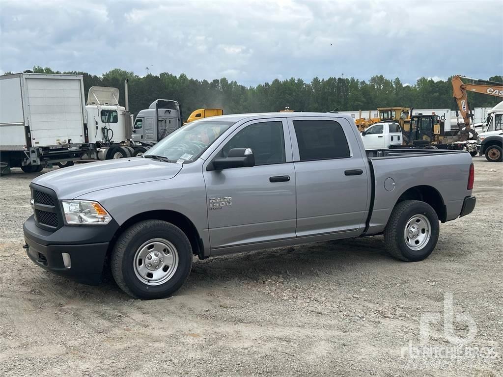 RAM 1500 皮卡.傳統半斗卡車/側卸板