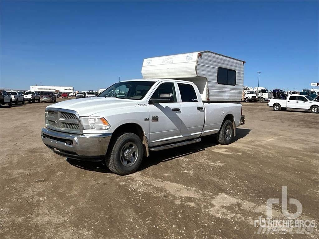 RAM 2500 皮卡.傳統半斗卡車/側卸板