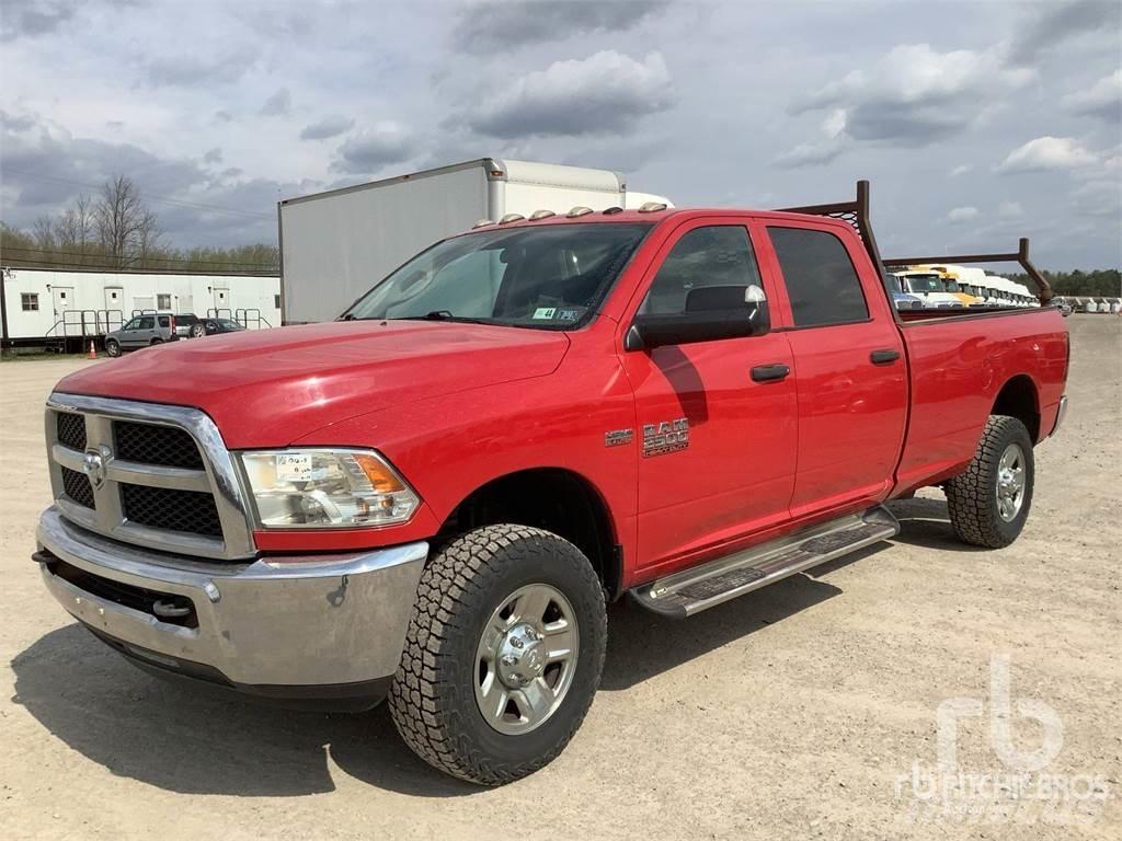 RAM 2500 皮卡.傳統半斗卡車/側卸板