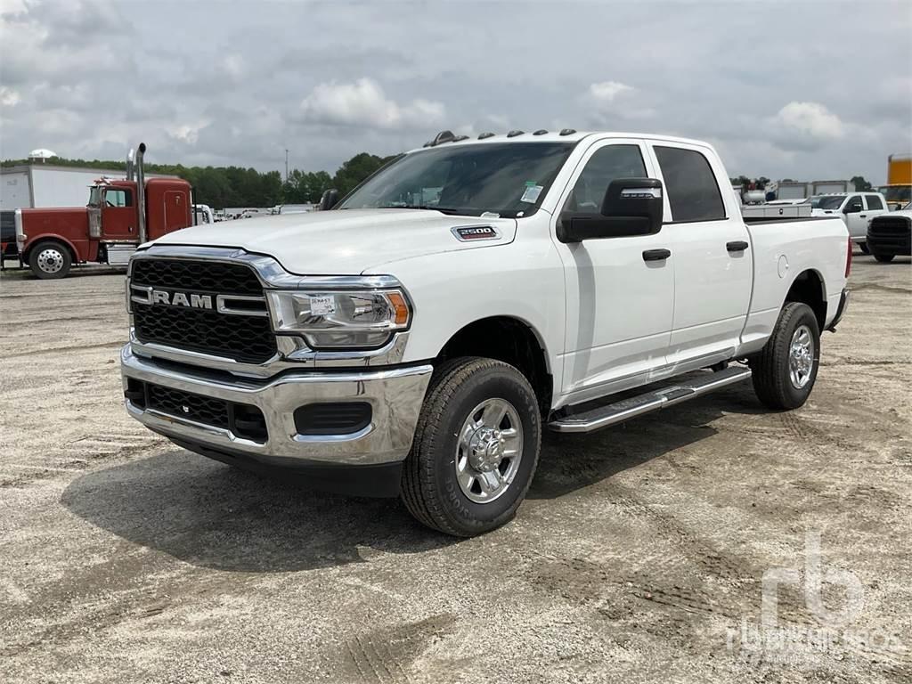 RAM 2500 皮卡.傳統半斗卡車/側卸板