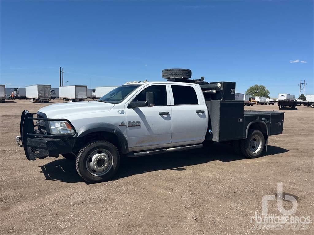 RAM 5500 皮卡.傳統半斗卡車/側卸板